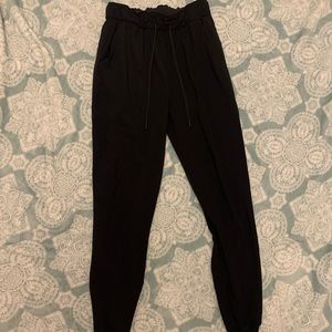 Lululemon Joggers/Sweatpants
